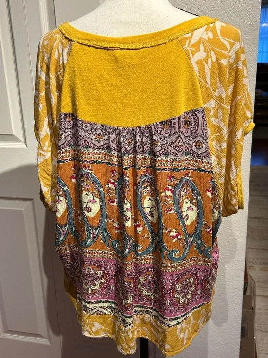 Umgee USA Goldenrod Mixed Print Tunic - Picture 4 of 9